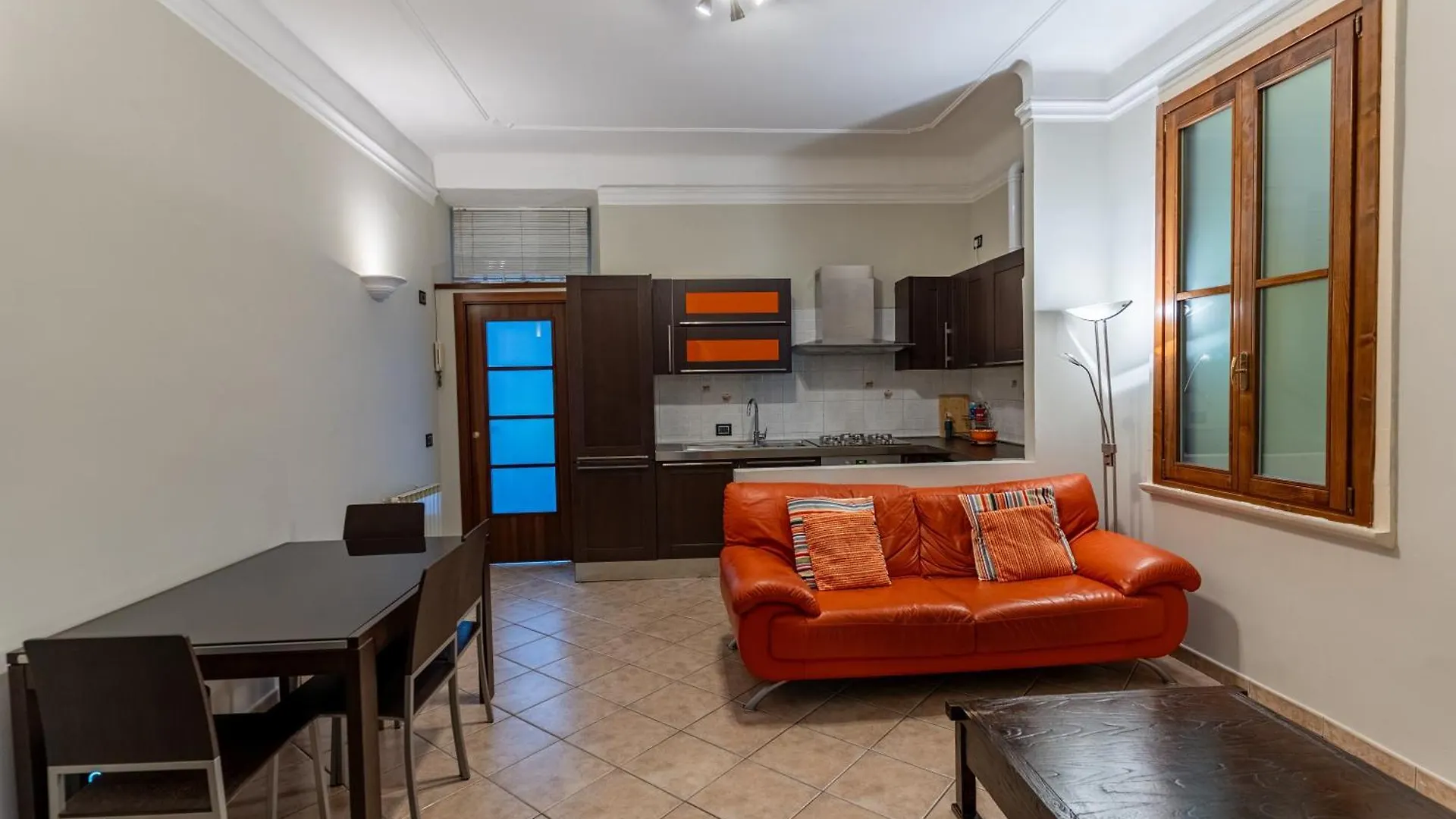 Guesthost -Oronzo Apartment Washington Milano 0*,